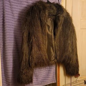Allen B ShwartzFaux fur jacket, Sz Lg. GORGEOUS!! P.o. no tags in new excellent